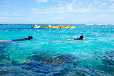 Exmouth Adventure Co Kayak the crystal clear waters of Ningaloo in Cape Range National Park
