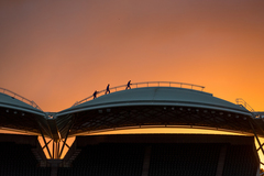 Spend an evening watching the sun go down in Adelaide with an amazing roof climb at Adelaide Oval.  Book your place on this tour with Sightseeing Pass Australia