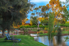 2 nights Stonewell Cottage Barossa Valley in a Haven Suite is the perfect South Australian getaway.  Book this package online today with Sightseeing Pass Australia.