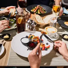 Darwin Gourmet Food Tours, Northern Territory Australia 4 hour Outback Gourmet Food & Art Tour in Darwin. Join this 5 star rated tour and book with Sightseeing Pass Australia today.