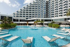 * SAVE * 3 nights Crown Metropol Perth (Weekends) + Breakfast daily - VALID FEB & MAR 2025.  Book online with Sightseeing Pass Australia for this exclusive deal today!