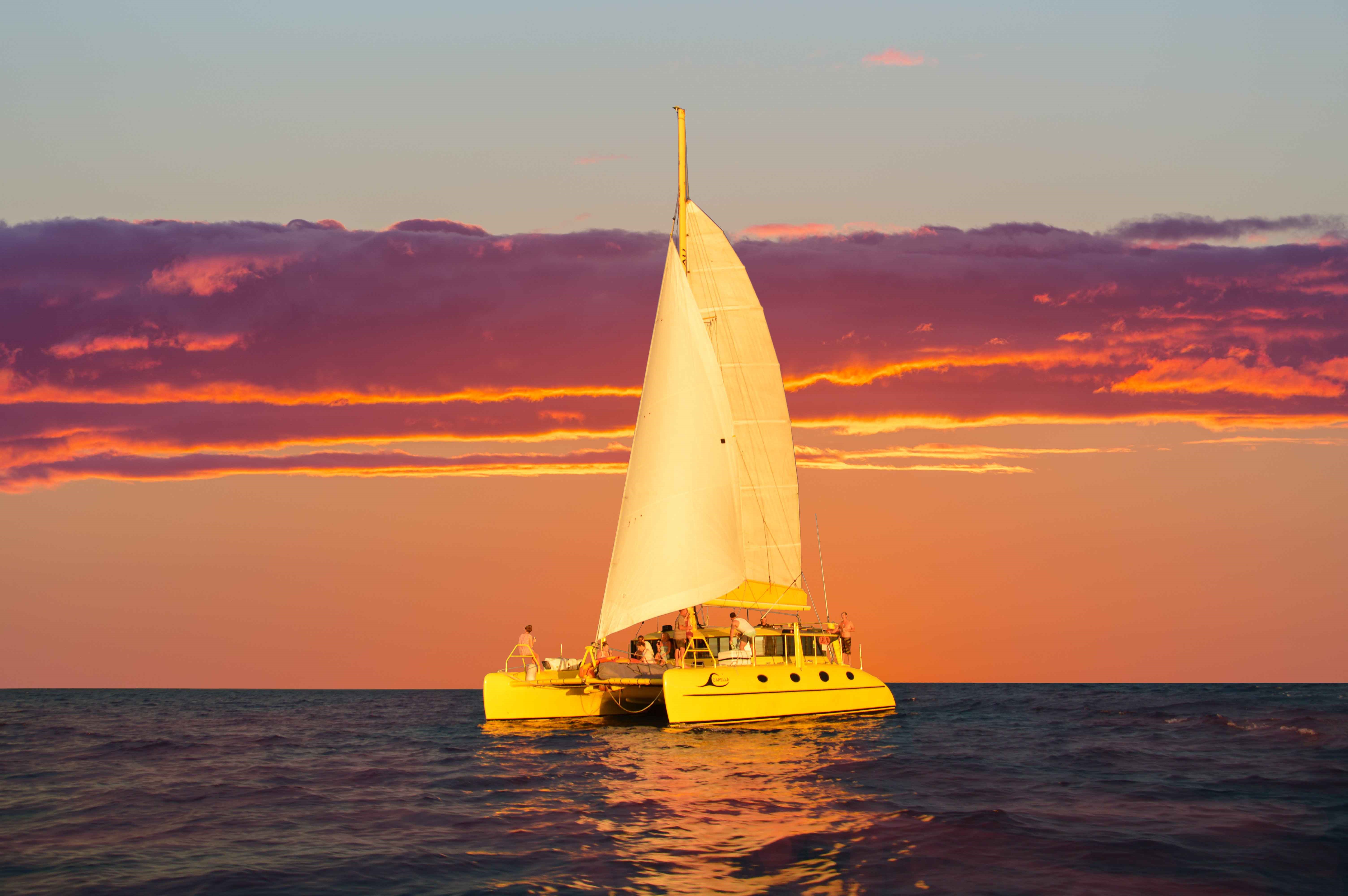 watch the sunset in fremantle on a twilight sail