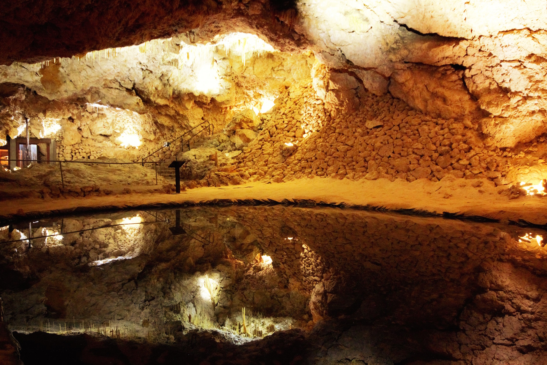 Yanchep National Park, Crystal Cave