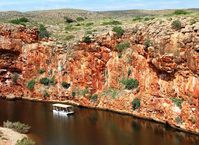 Yardie Creek Boat Tour